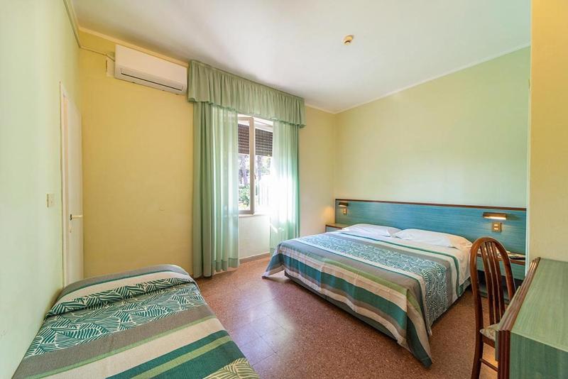 Frank's Hotel - image 16