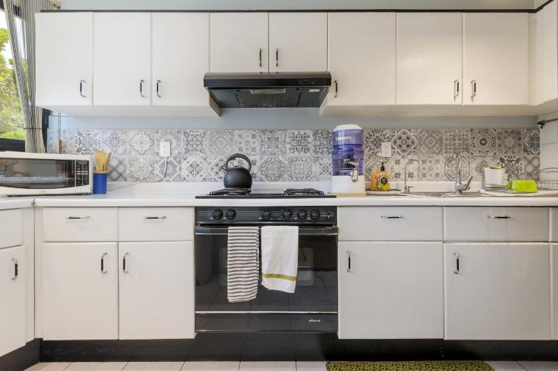 Polanco Masaryk Flat - image 11