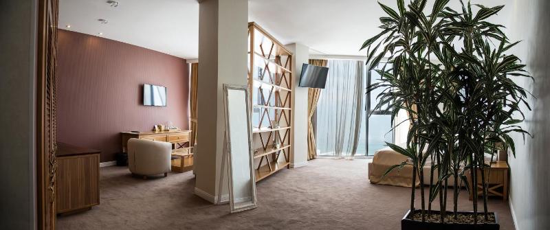 Suite image 2