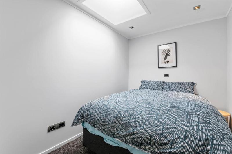 Twin Apartments - Walk to Forest with Spa Pools - image 15