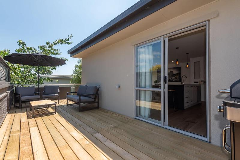 Twin Apartments - Walk to Forest with Spa Pools - image 7