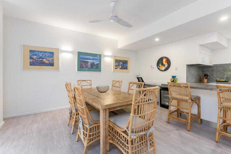 Balboa Apartments - image 32