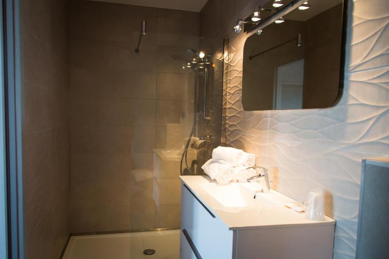 Triple Room image 2
