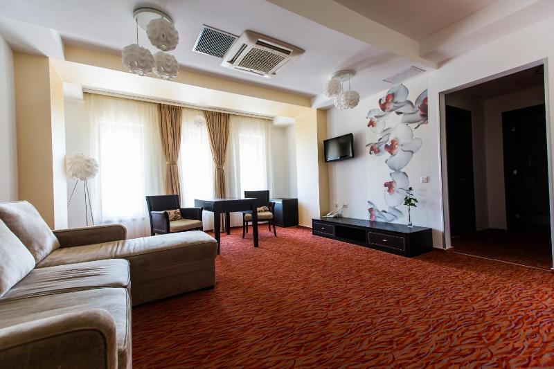 Deluxe Apartment image 4