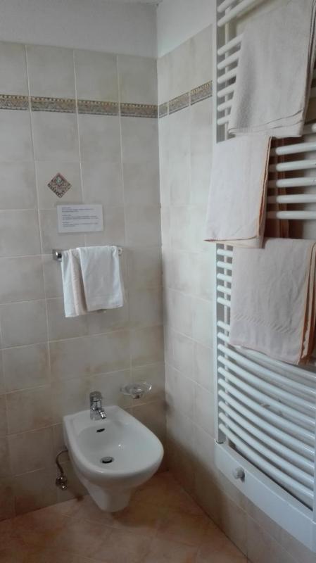 Triple Room image 2