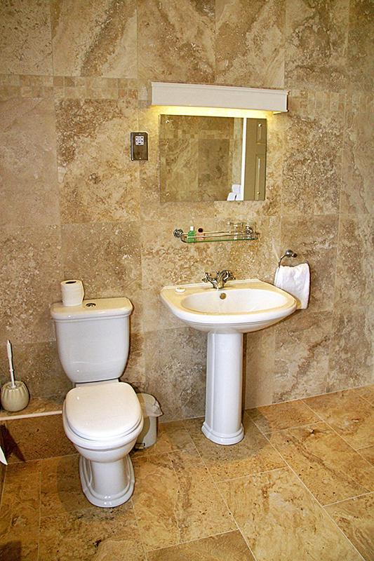 Suite image 4