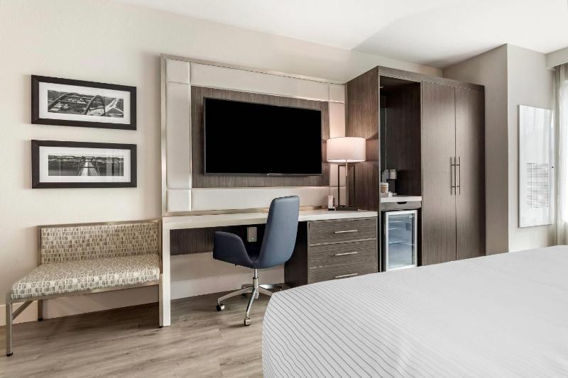 Cambria Hotel Austin Uptown near the Domain - image 4