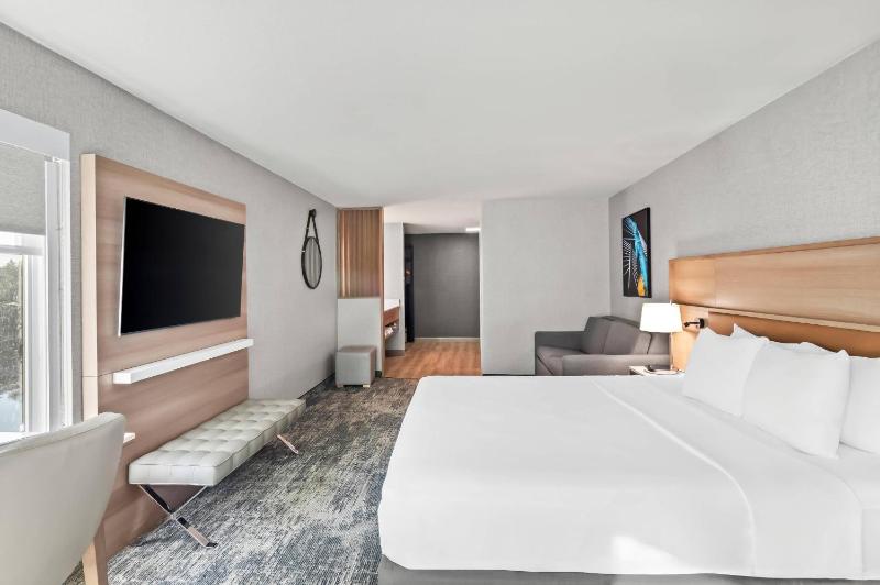 Radisson Hotel Portland Airport - image 42