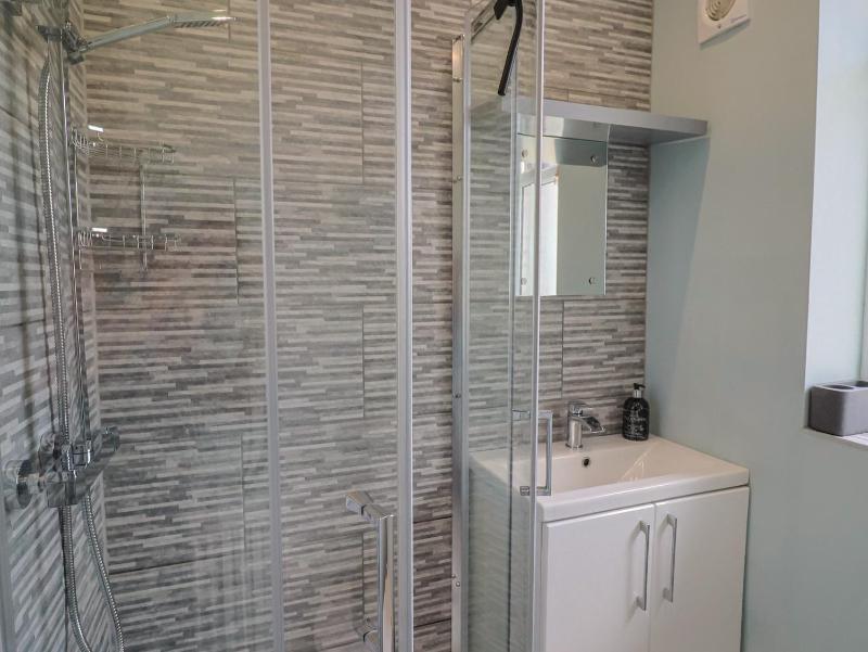 Cedar Drive - image 10