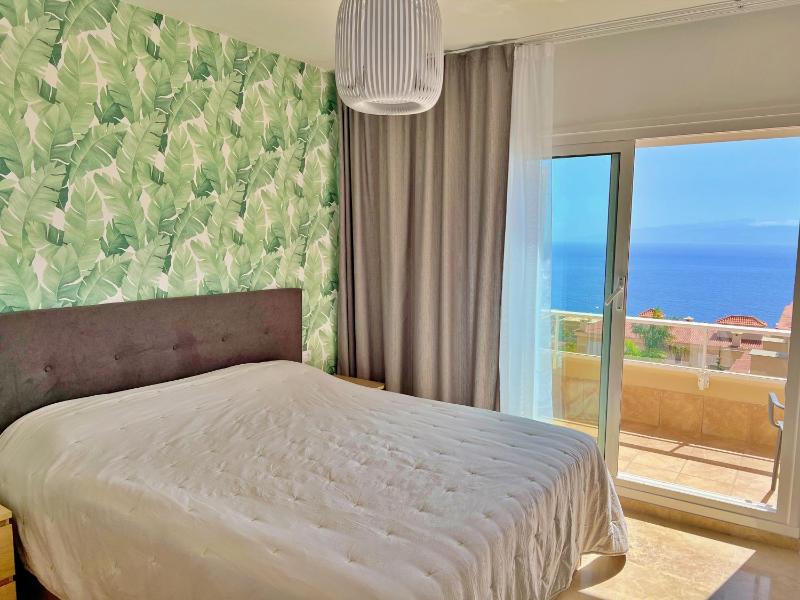 Townhouse with Ocean View - image 4