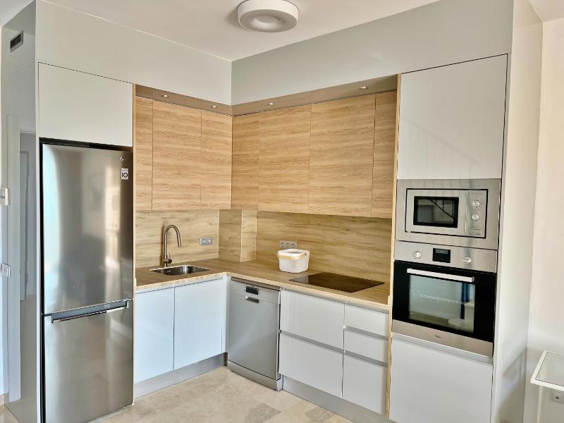Townhouse with Ocean View - image 10