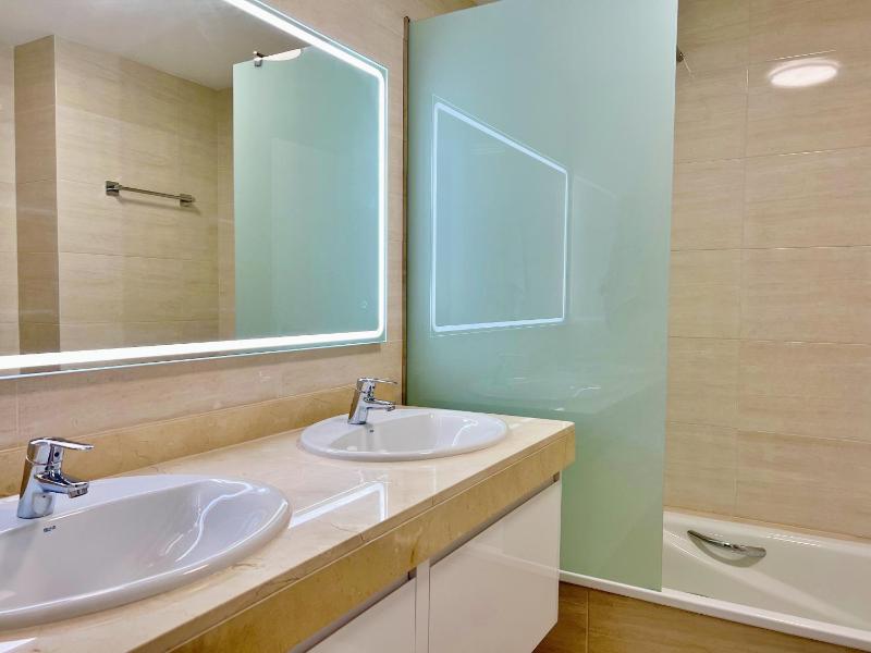 Townhouse with Ocean View - image 22