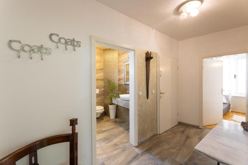 Apartmant with Pool 8 - image 18