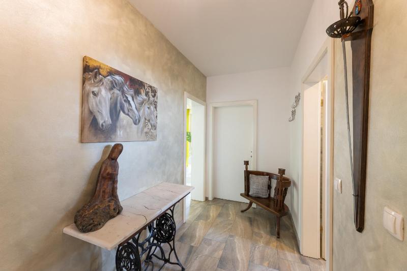 Apartmant with Pool 8 - image 5