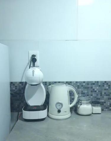 Centric Loc - Sleeps 5 - Balcony - High Speed WiFi - image 9