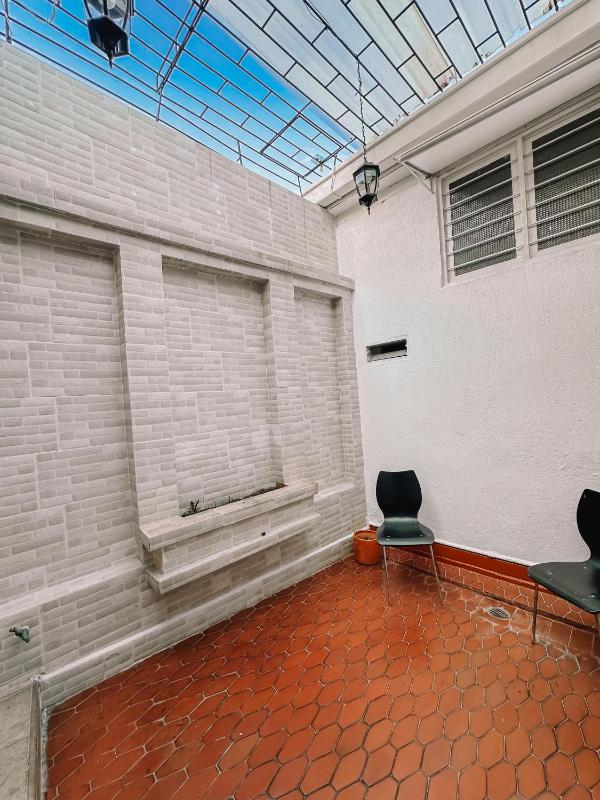 Laundry House - image 13