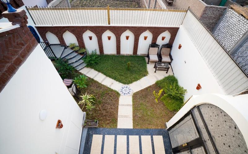 The Village House with Private Garden - Four Bedroom Nubian Home on Luxor West Bank - image 11