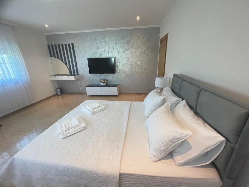 Luxury Villa Euphoria - image 13
