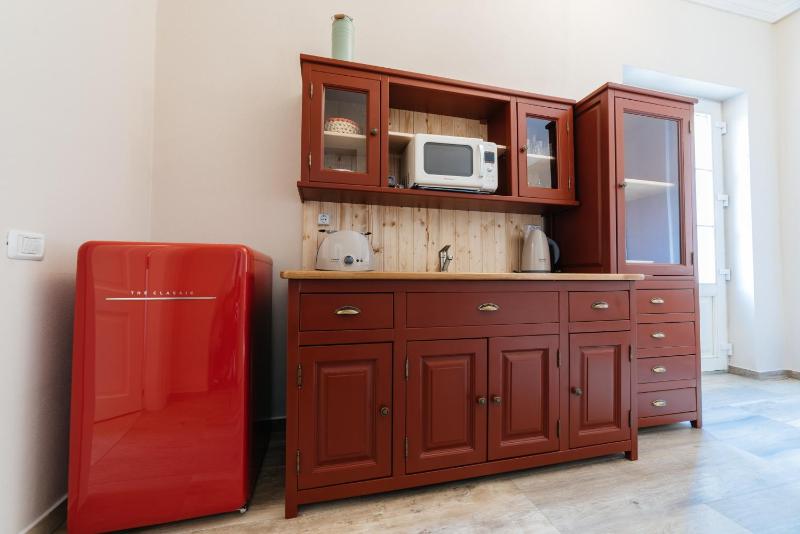 Standard Suite image 4