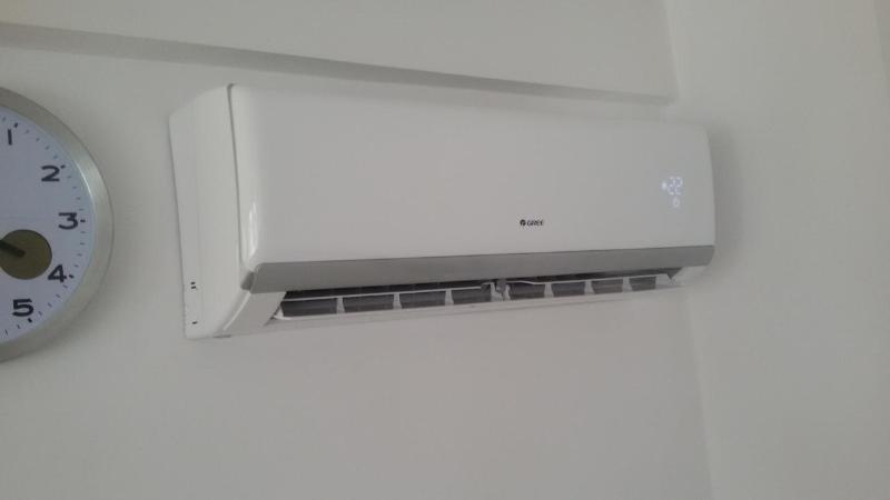 Apartment with Balcony image 3