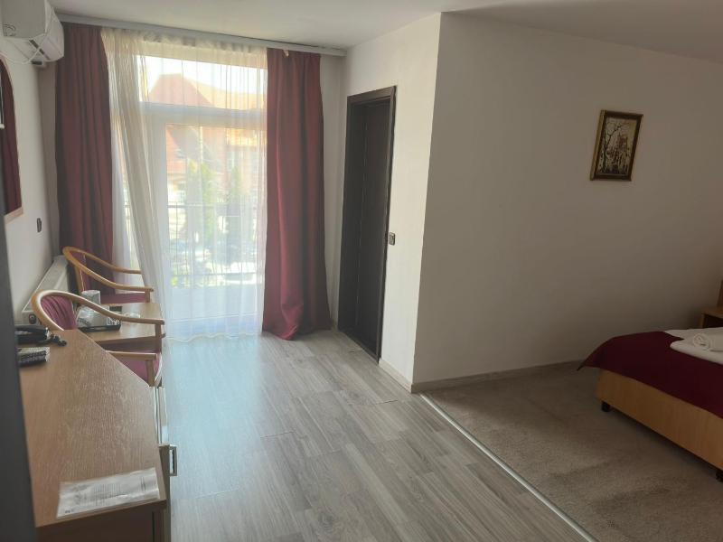 Hotel Apollo Central - image 21