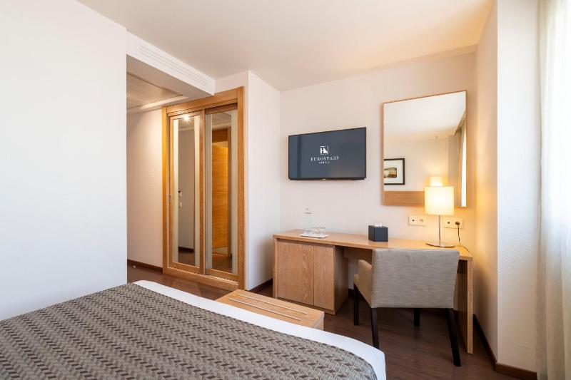 Eurostars Lucentum - image 4