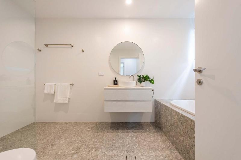 The Bay House - Oceanstays - image 10
