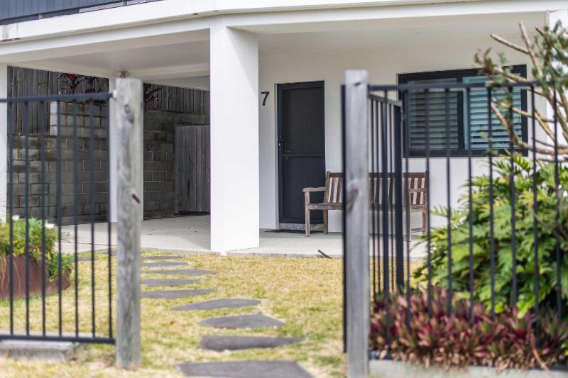 The Bay House - Oceanstays - image 2