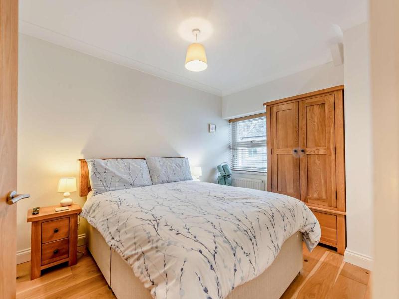 Clareston Cove - a lovely 3 bed cottage with sauna in Tenby town centre - image 12