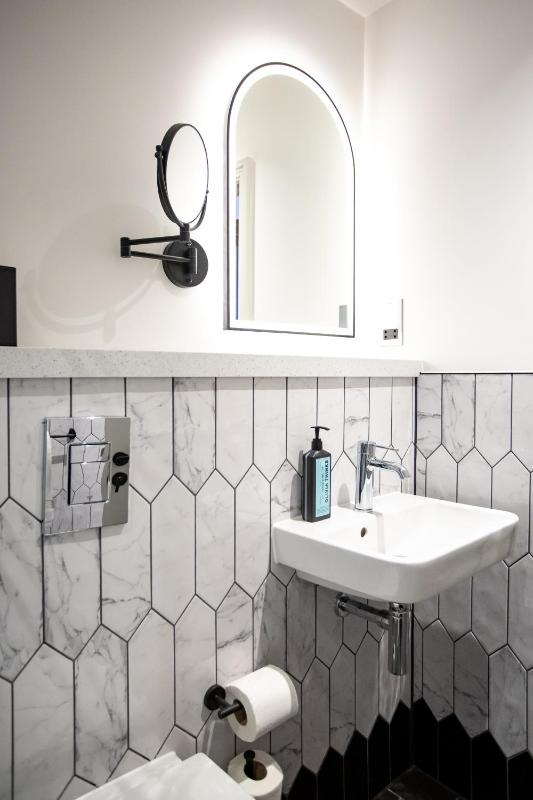 The Met Hotel Leeds - Newly Refurbished - image 32
