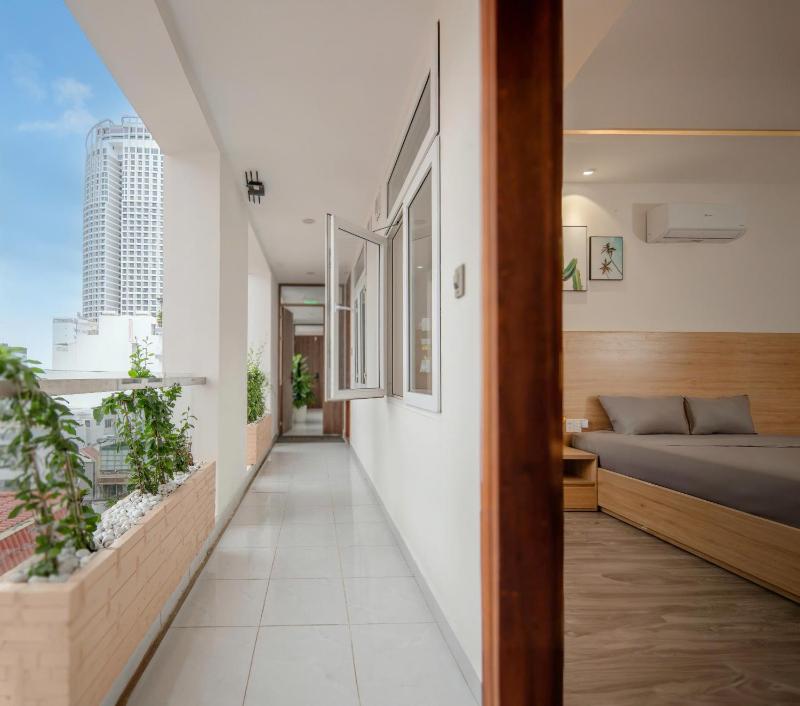 City view Modern Apt Bigbacony 5Br - image 13