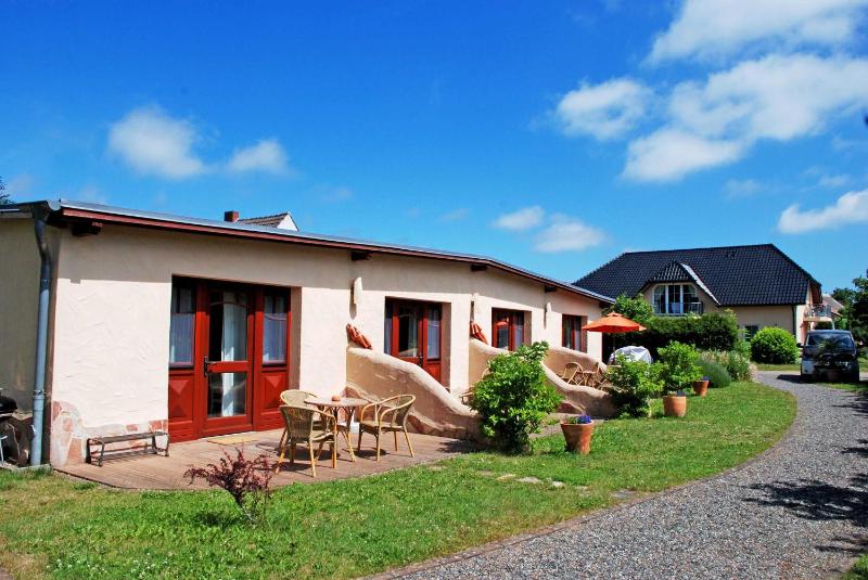 Ferienwohnungen am Selliner See mit Terrassen - image 29