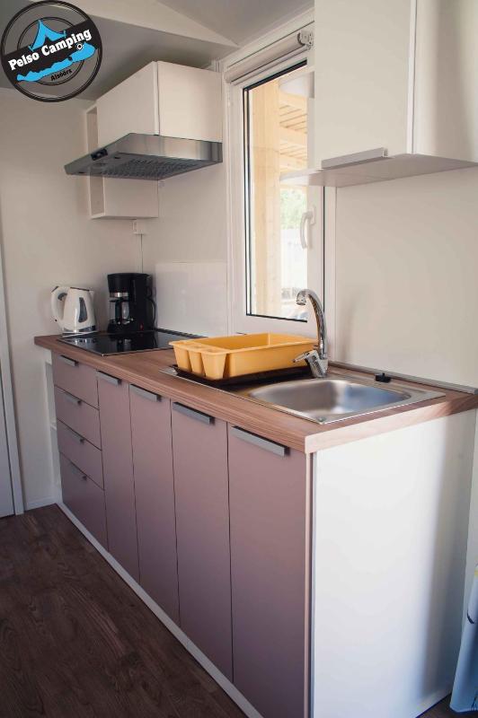 Mobile Home image 3