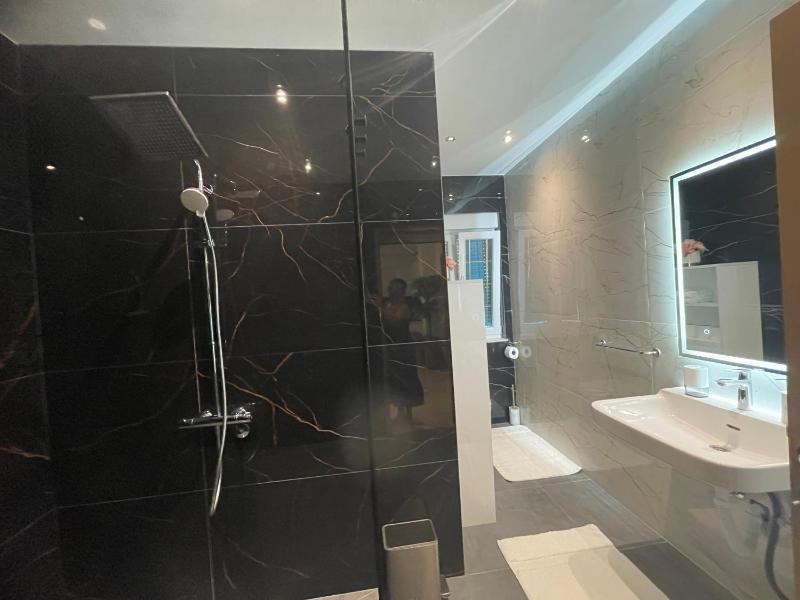 Luxury Villa Euphoria - image 4