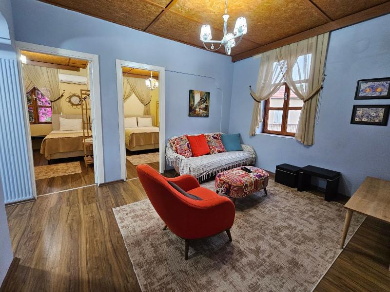 Burcu Guest Home - image 15