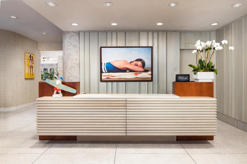 Hotel Continental Miami Beach Tapestry Collection by Hilton - image 4