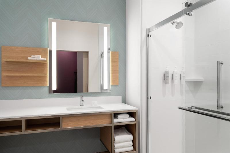 Hilton Garden Inn Austin Central - image 11