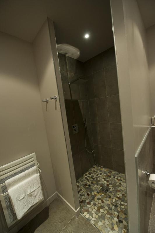 Family Room (2 Adults + 2 Children) image 1