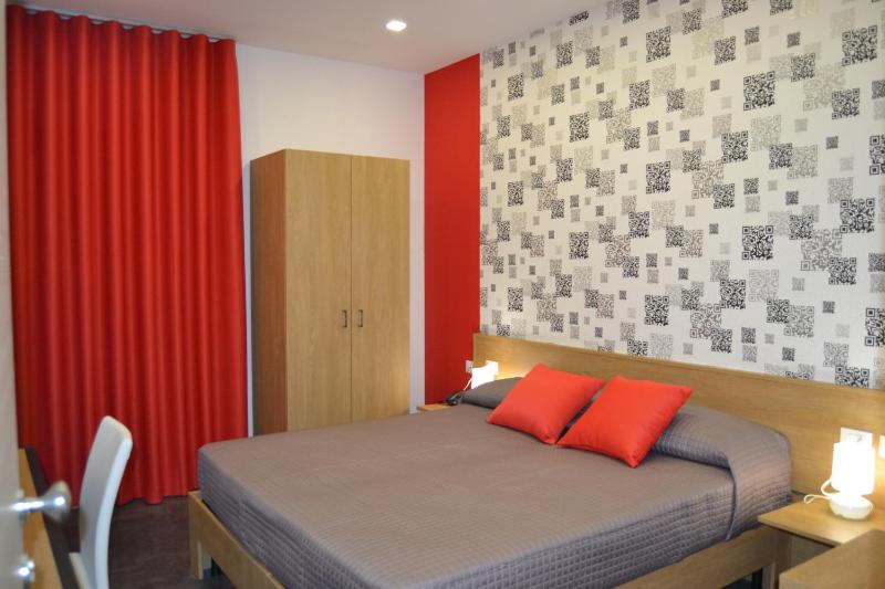 Double or Twin Room image 2