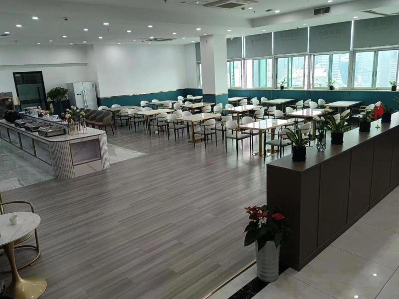 Blue Coast Hotel - image 12