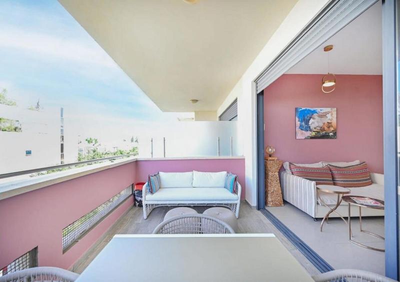 Cozy 2BR with Balcony and Mamad on Dizzengoff by HolyGuest - image 1