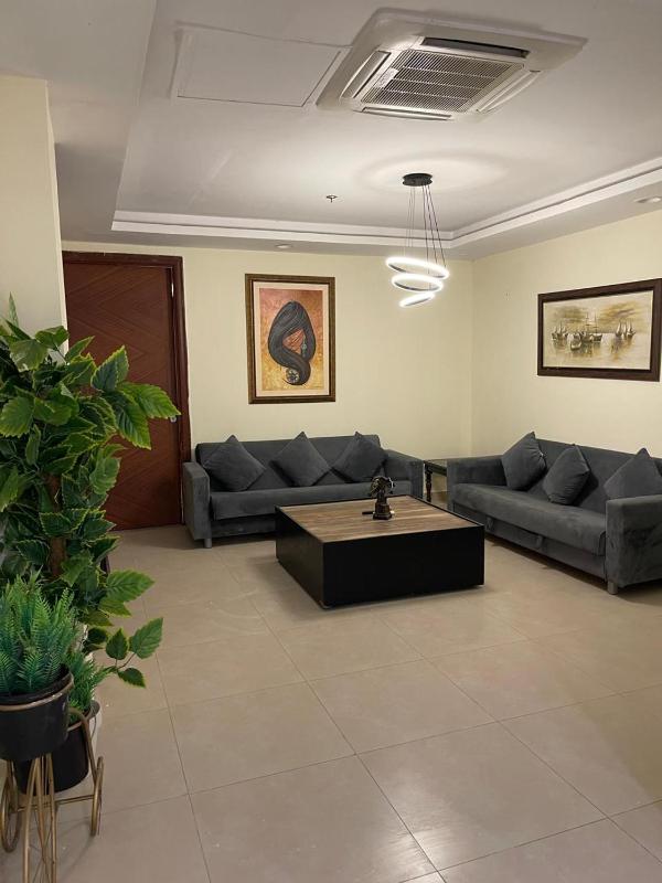 Gold Crest Luxury and Modern Apartments - image 5