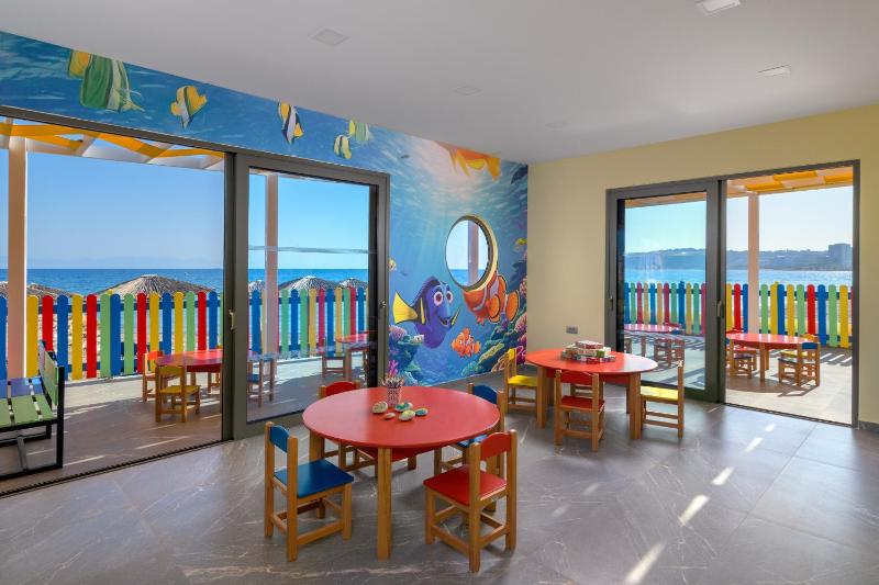 Avra Beach Resort - image 10