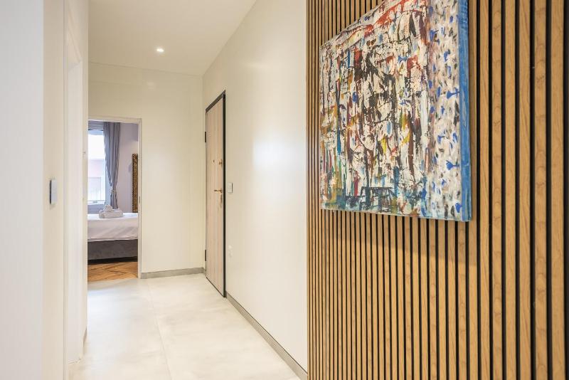 Modern 1BR in Exarchia l Green-View Balcony - image 4