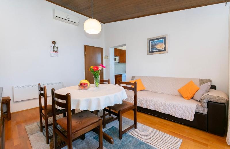 Apartments Nada - image 22