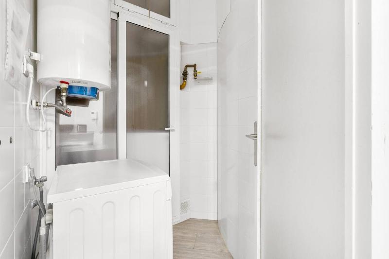 Sunny Terrace Retreat AC 3BR2BA - image 16