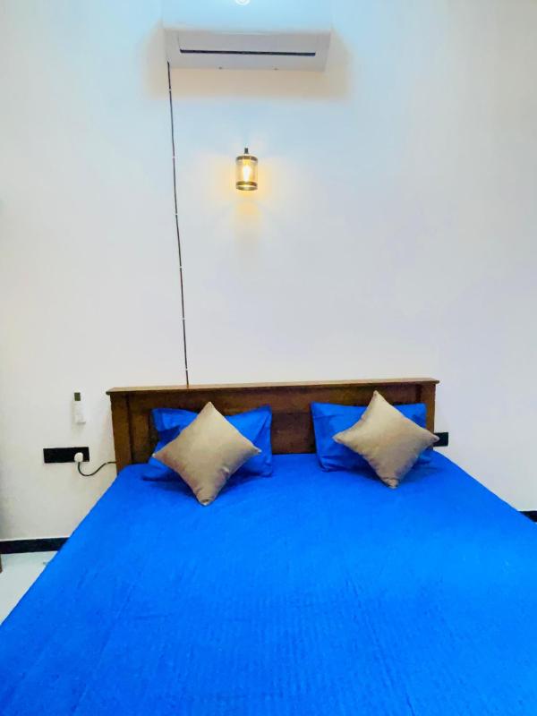 Moon Villa - image 5