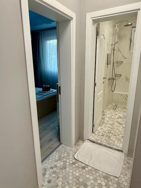ElenartLux - Baby Cot - Pets Allowed - Free Parking & Fast Wi-Fi - image 39