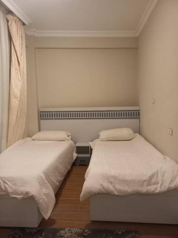 19&G Apt - image 9