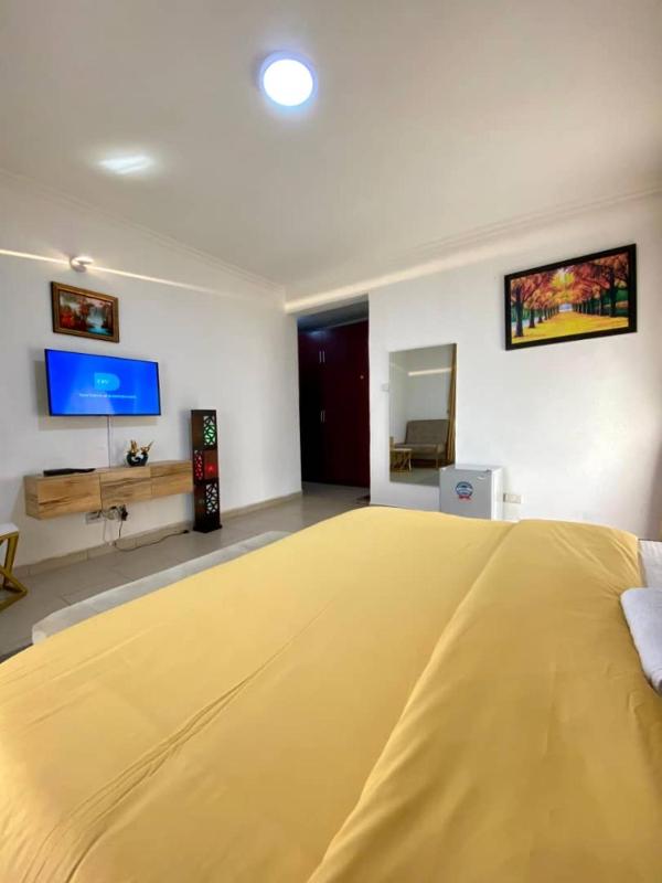 3 Bedrooms Apartments Chevron Lekki - image 2